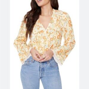 Lost + Wander prairie rose wrap look floral flare long sleeve blouse Small